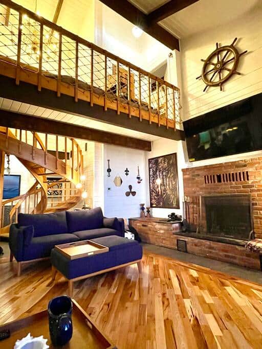 Living room. Living room.