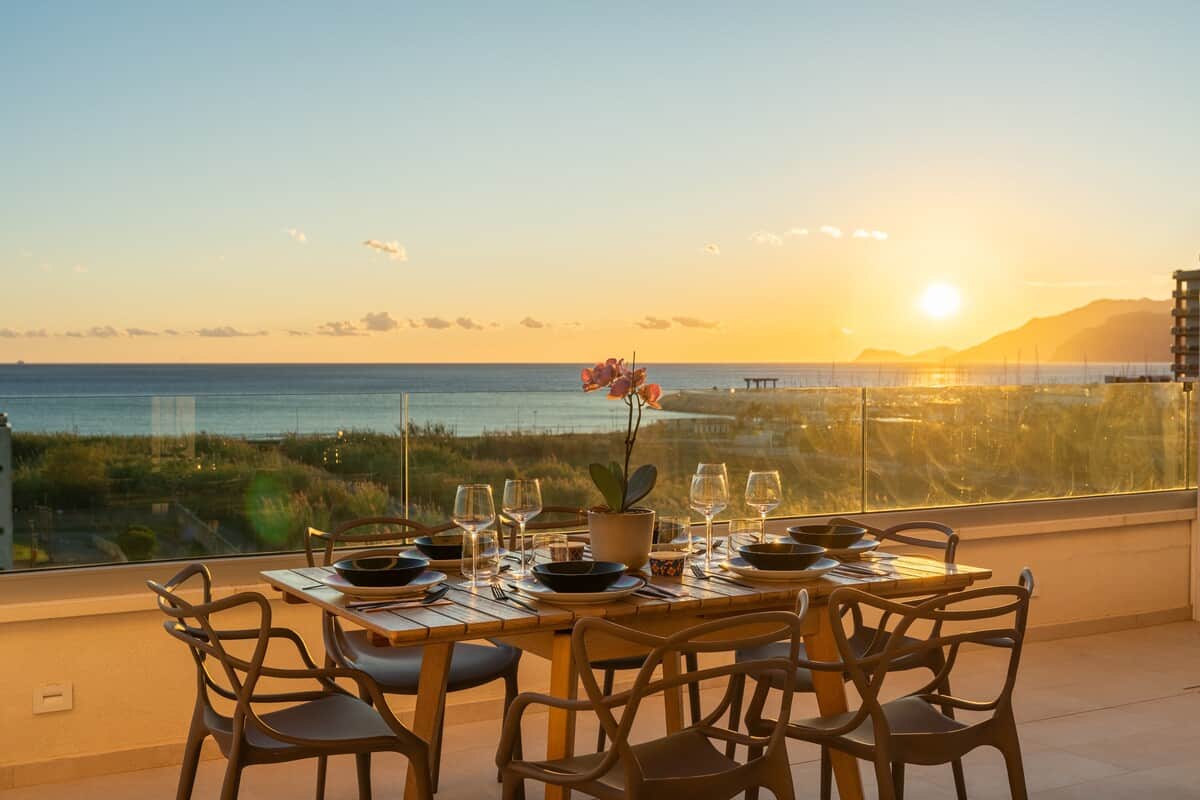 the sea, breathe the light, and enjoy Salerno from above. Welcome to Terrace seaview