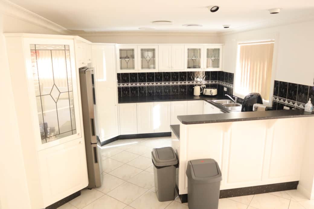 Fully equipped kitchen