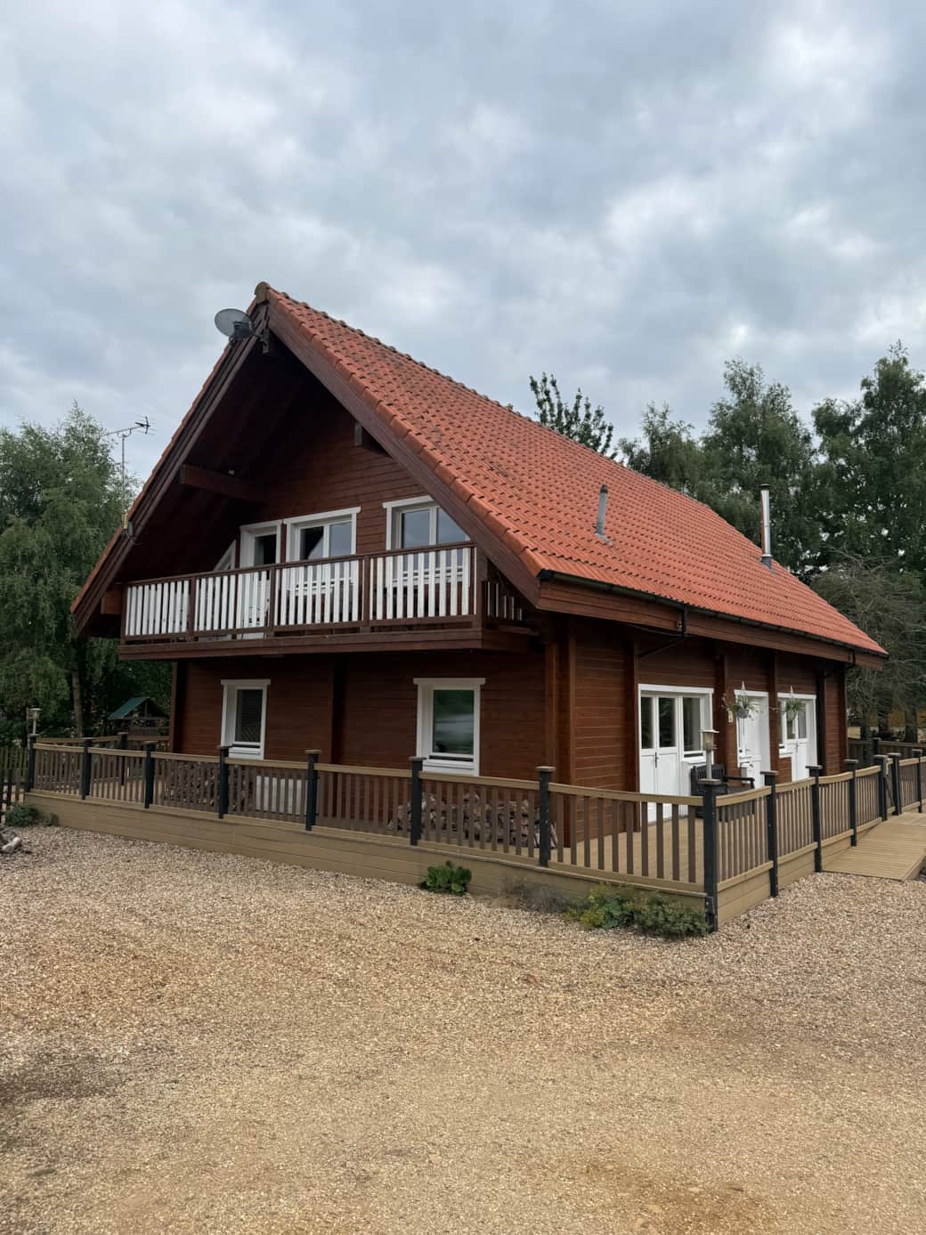 Balcony facing the lake
