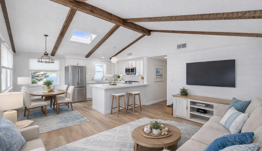 Mermaid Lane #2 second floor