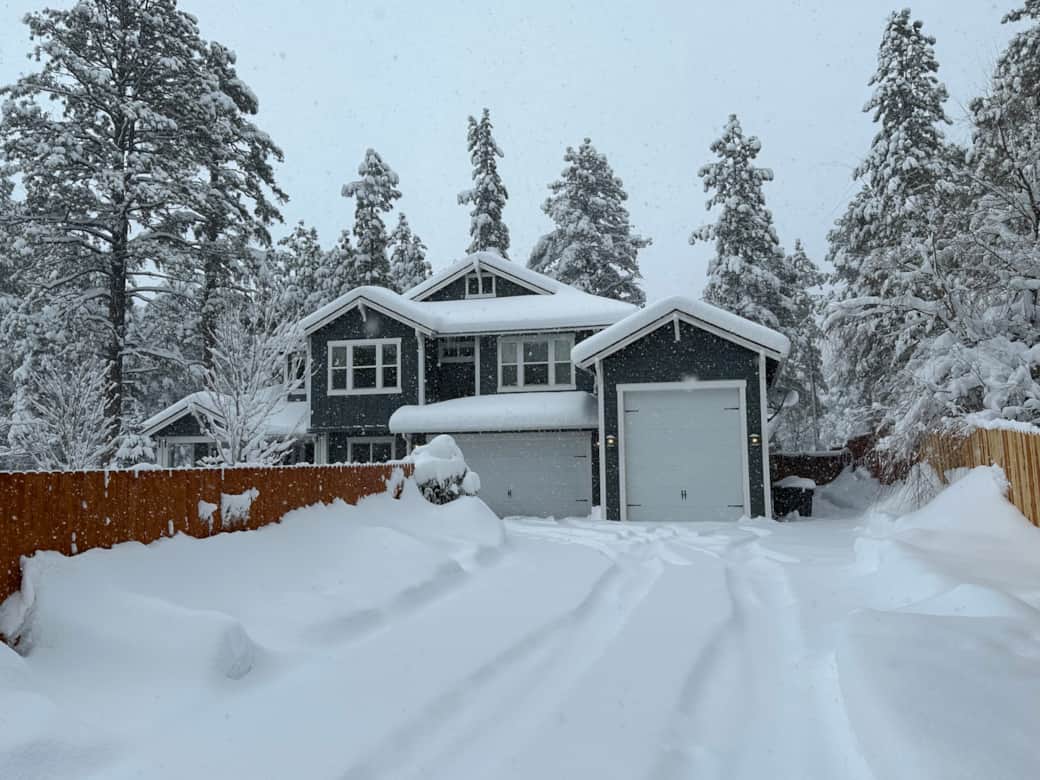 Holland Retreat - Snow Holland Retreat - Snow