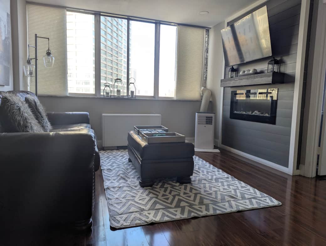 PXL 20251126 183810378.RAW 01