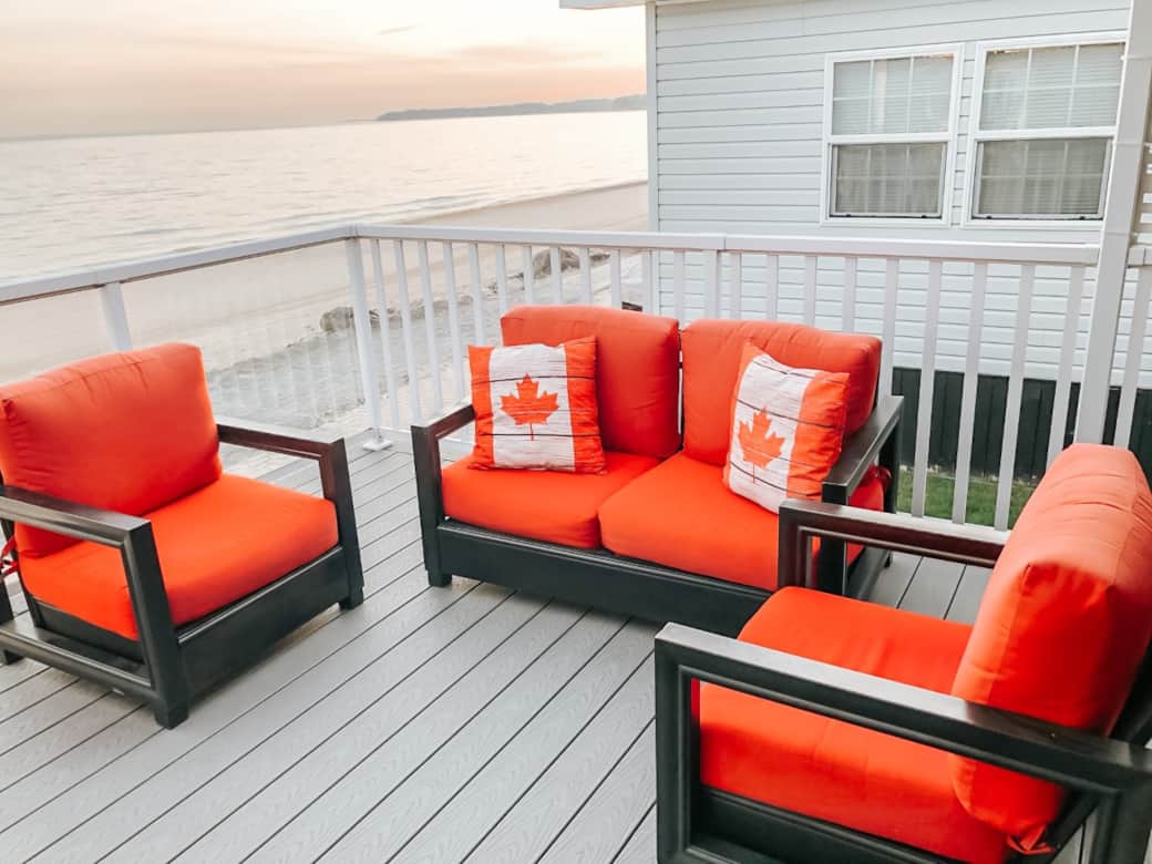 Side deck view