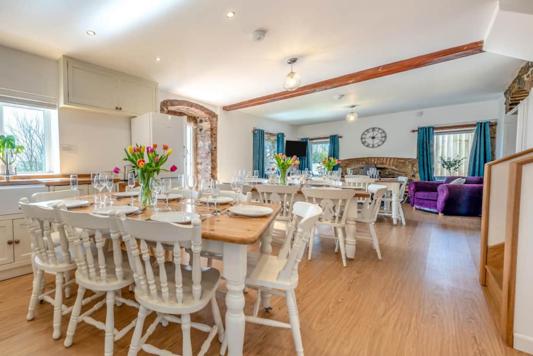 Dining room - seats 24 - arrange tables end to end or in groups