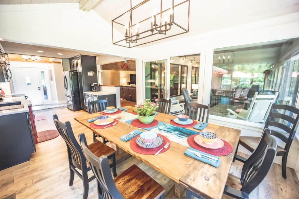 Large windows allow for view to the sunroom Large windows allow for view to the sunroom