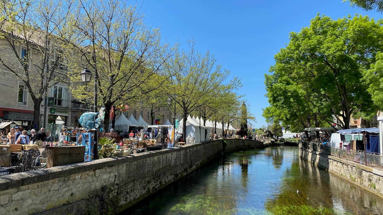 Die Sorgue in unmittelbarer Nähe zum Ferienhaus La Marisol
