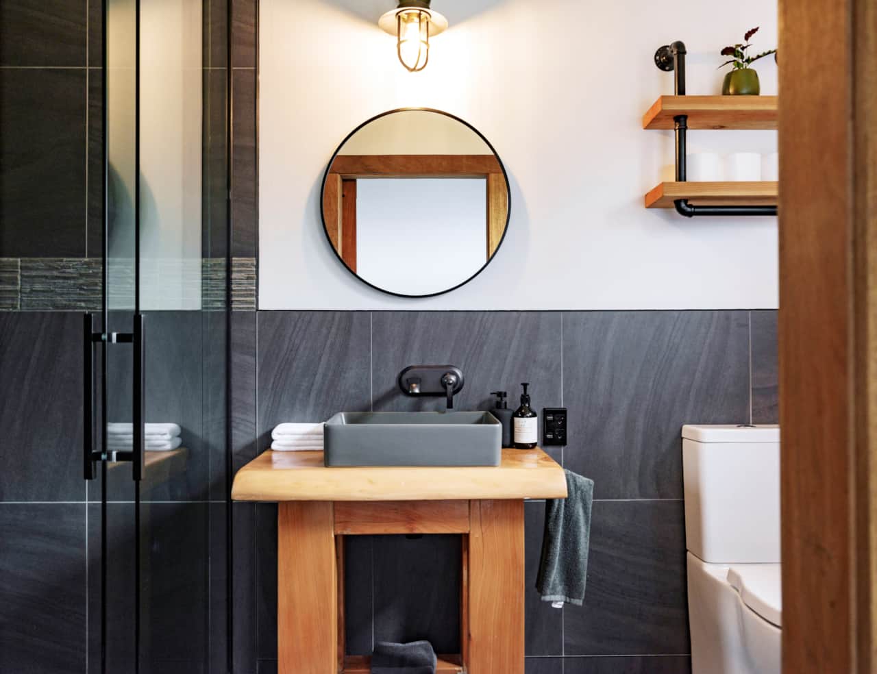 Ensuite