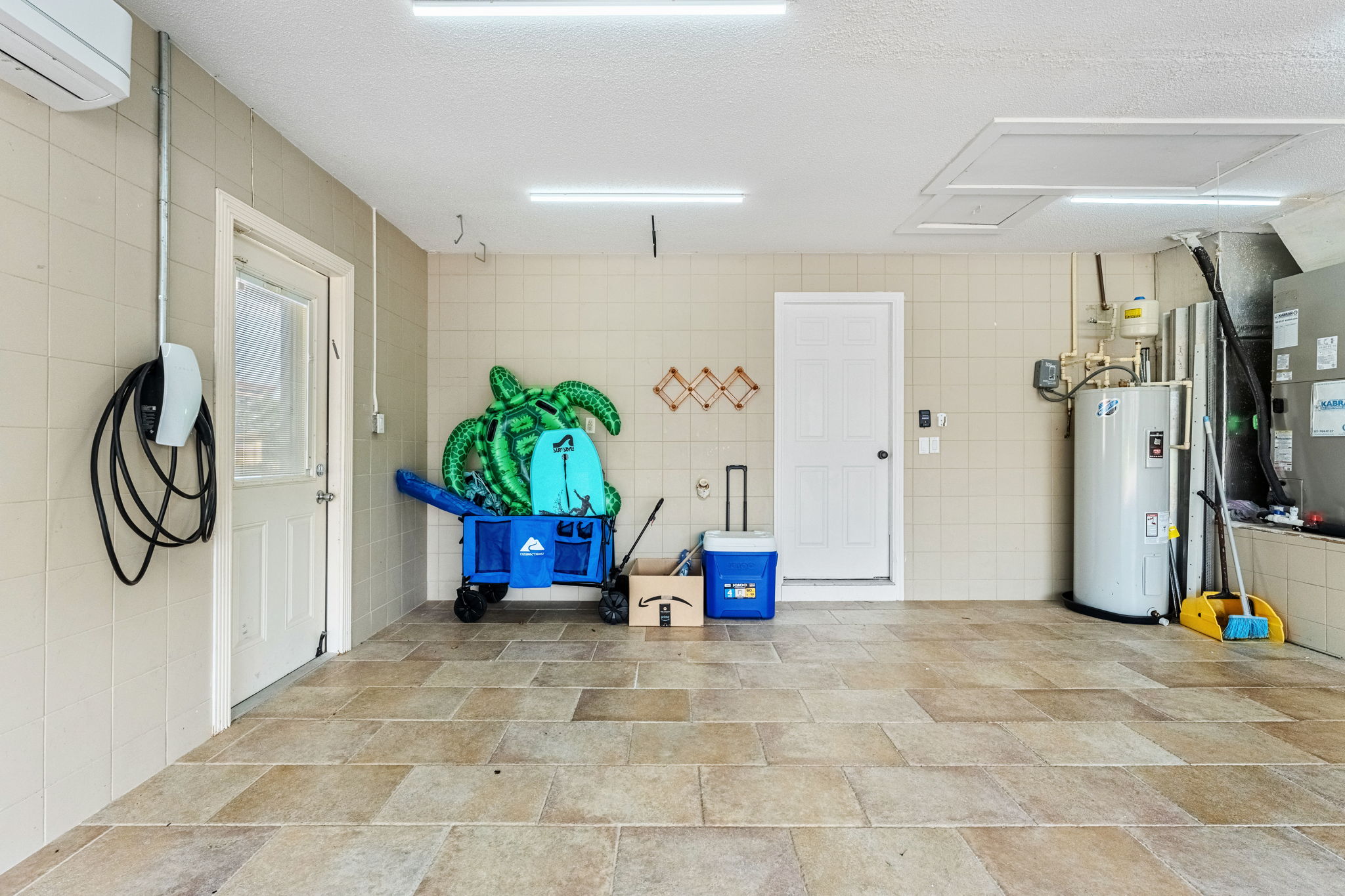 Ample space for storing your gear inside the garage.