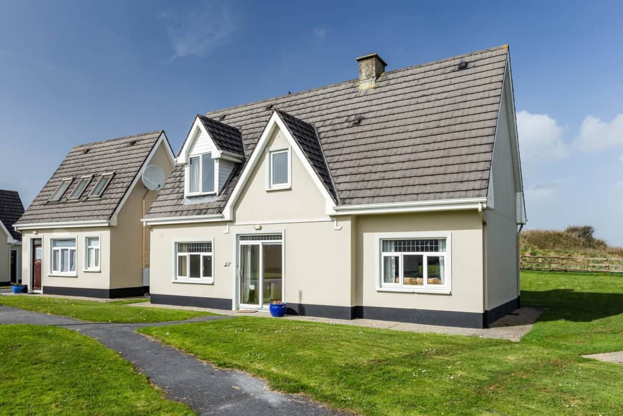 The Links 27 holiday home in lahinch co clare