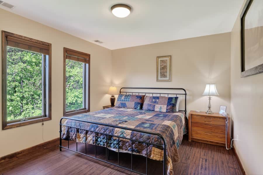 King bed with nightstands