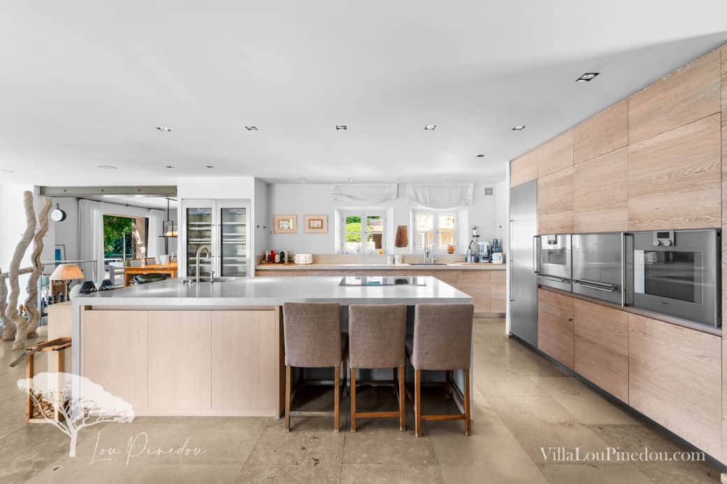 Villa Lou Pinedou Inside 15