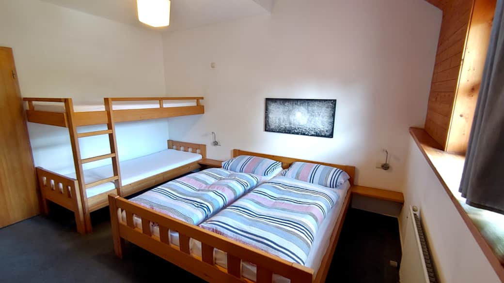 Wohnung 5 - Schlafzimmer 1
