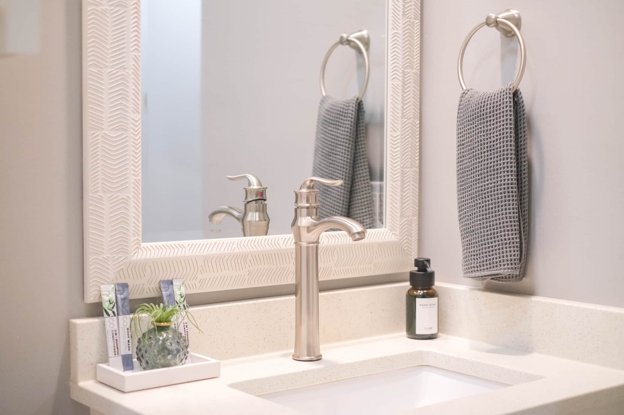 Single vanity in guest bath.jpg