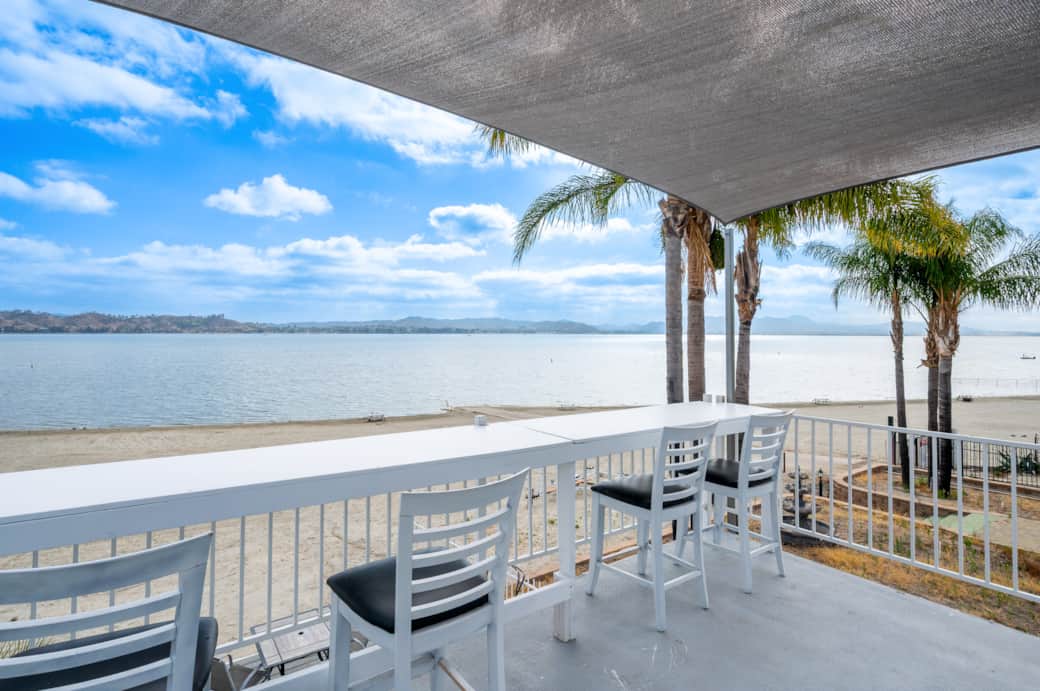 1 roof deck a