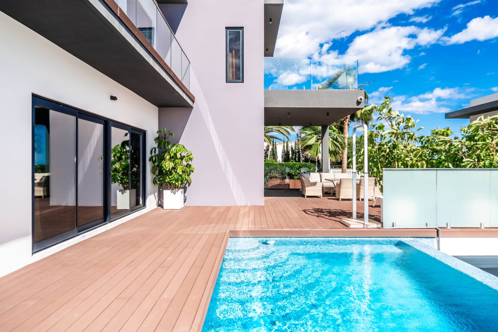 Pool and Terrace Villa daylight