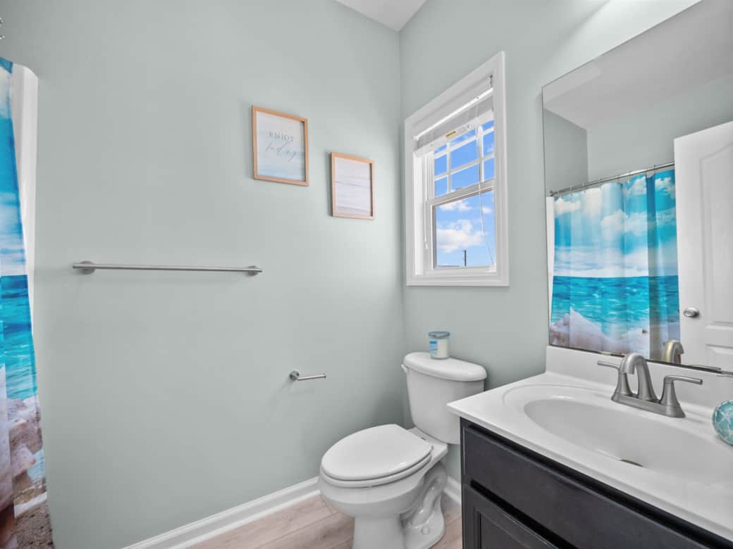 Upstairs Bathroom