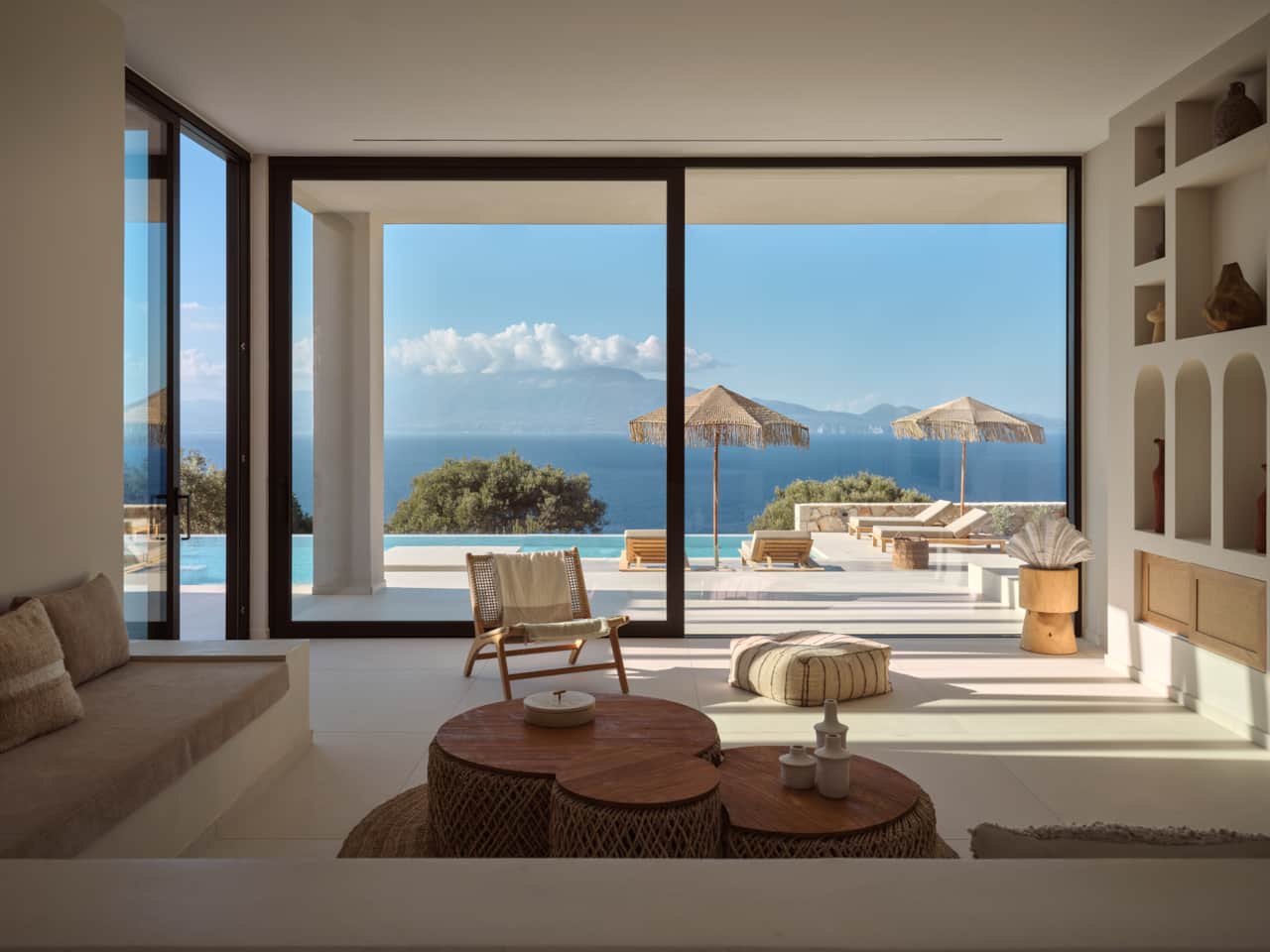 Villa exterior with terrace and sea view — Villa Larissa, Zante