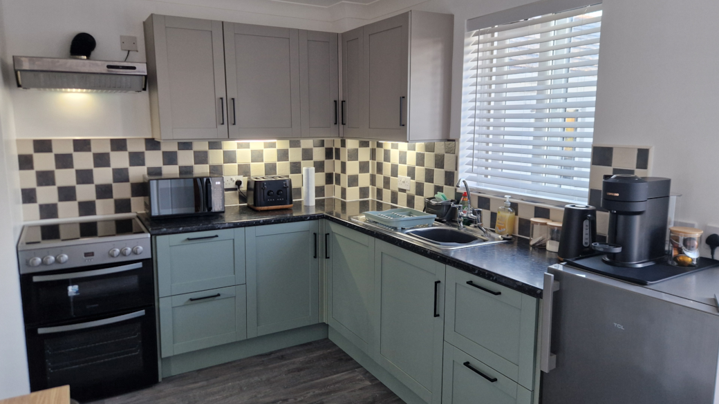 Kitchen image3