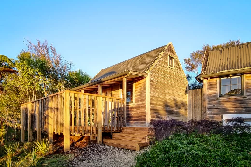 Te Tiro cottage deck to watch the stunning  morning Waitomo sunrise