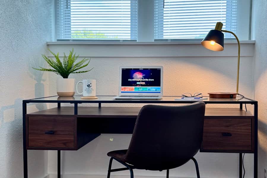Dedicated workspace at Surf & Serenity House