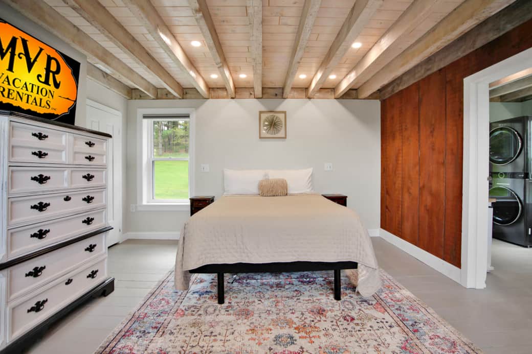 Bedroom 2, queen bed, 2nd level, attached bathroom