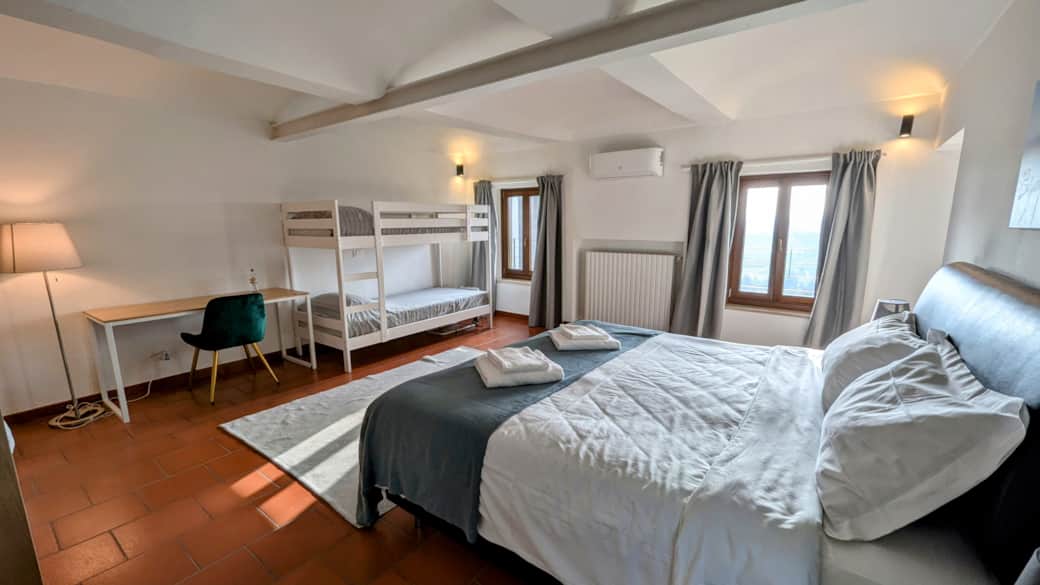 Family bedroom with bunkbed