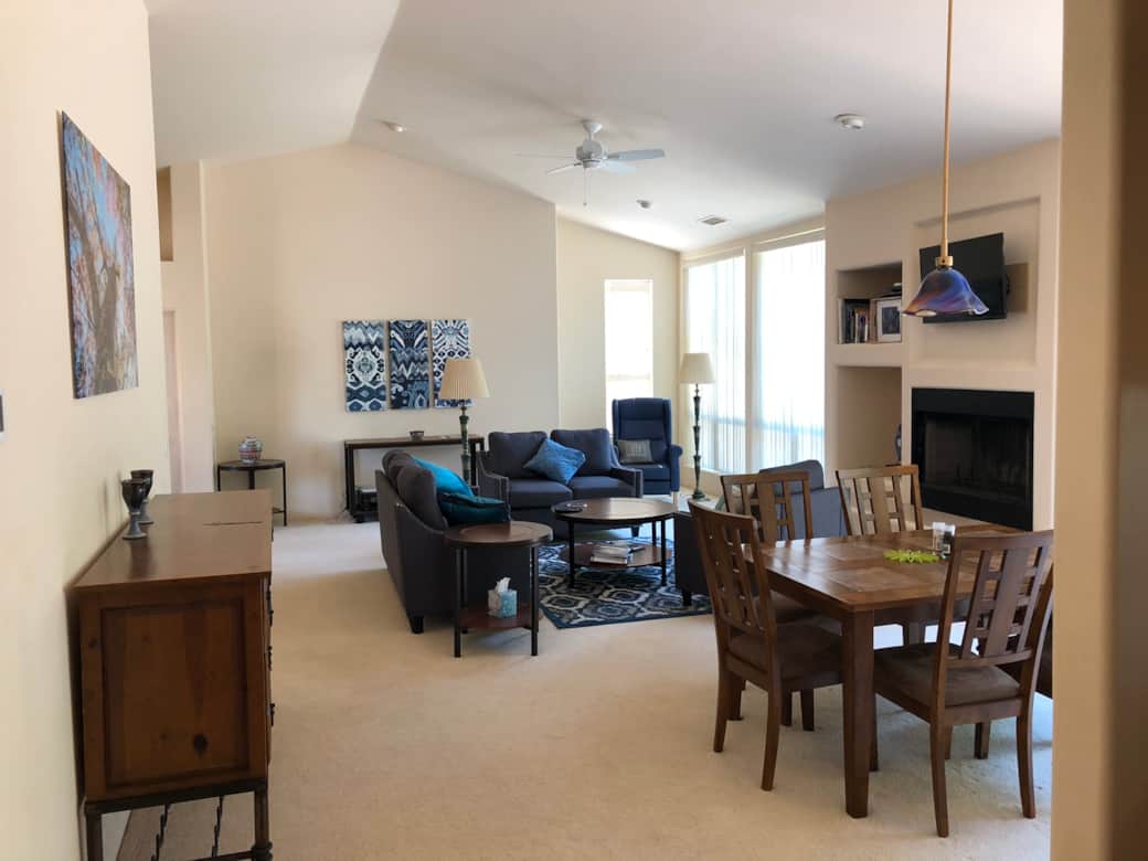 Livingroom2