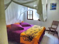 Bamboo (2/4p) A/C, pool, beautiful garden, beach 400 m