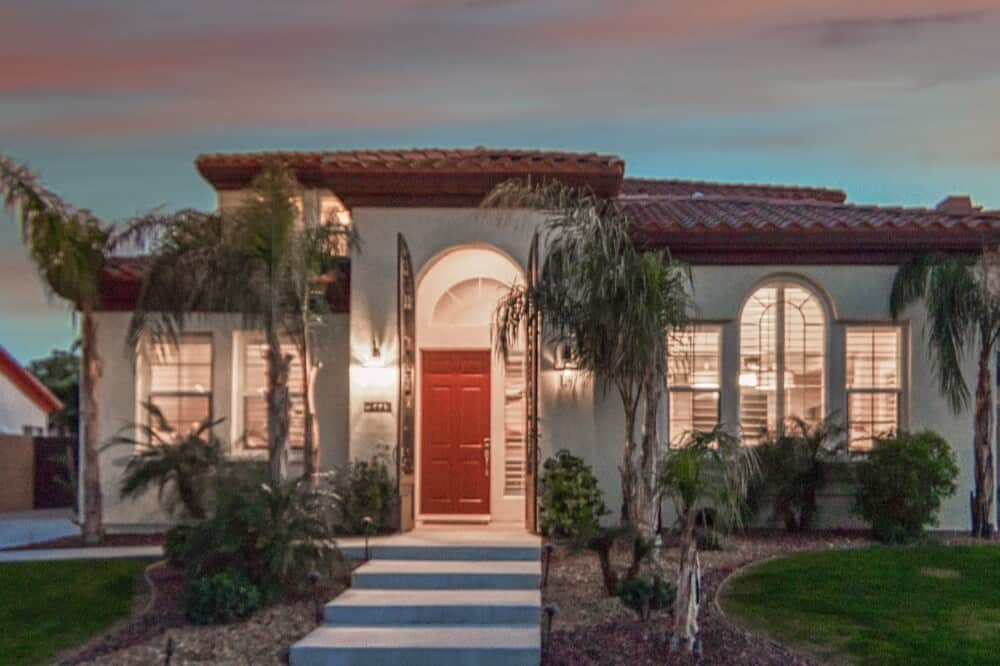 Welcome to La Casa Bella! Welcome to La Casa Bella!