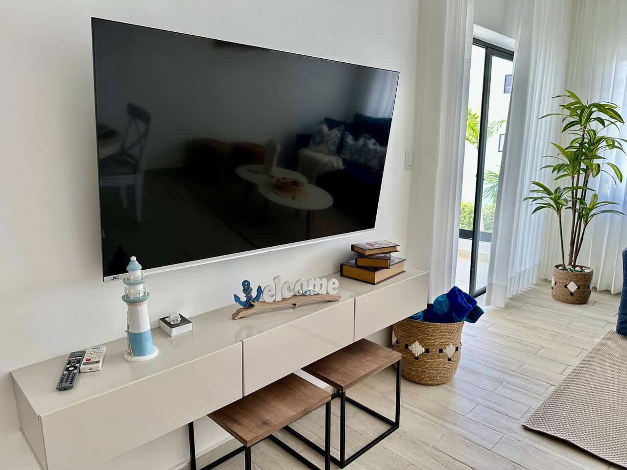 Your Poolside Nest at ONA Residences photo 3