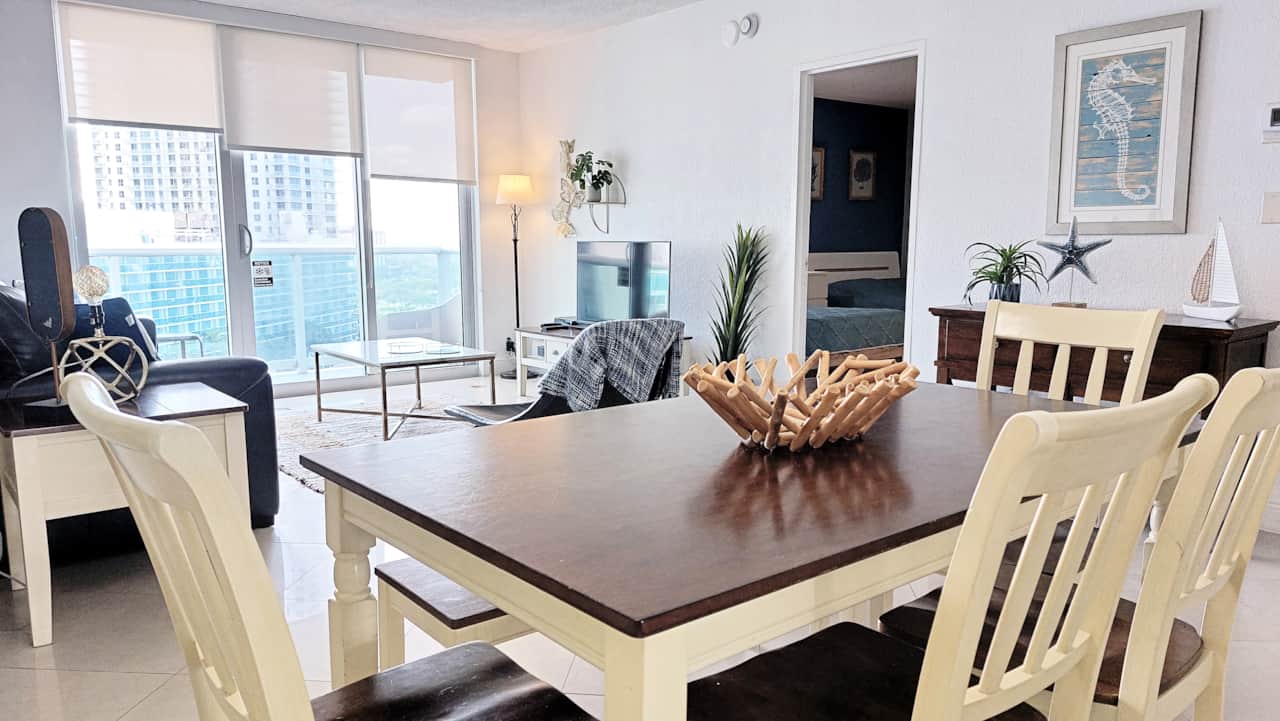 Comedor y sala de estar