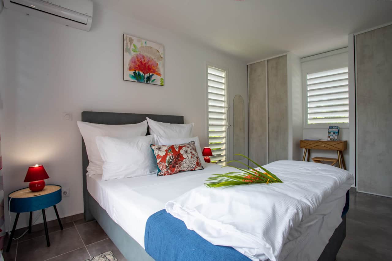 PalmSuites 16