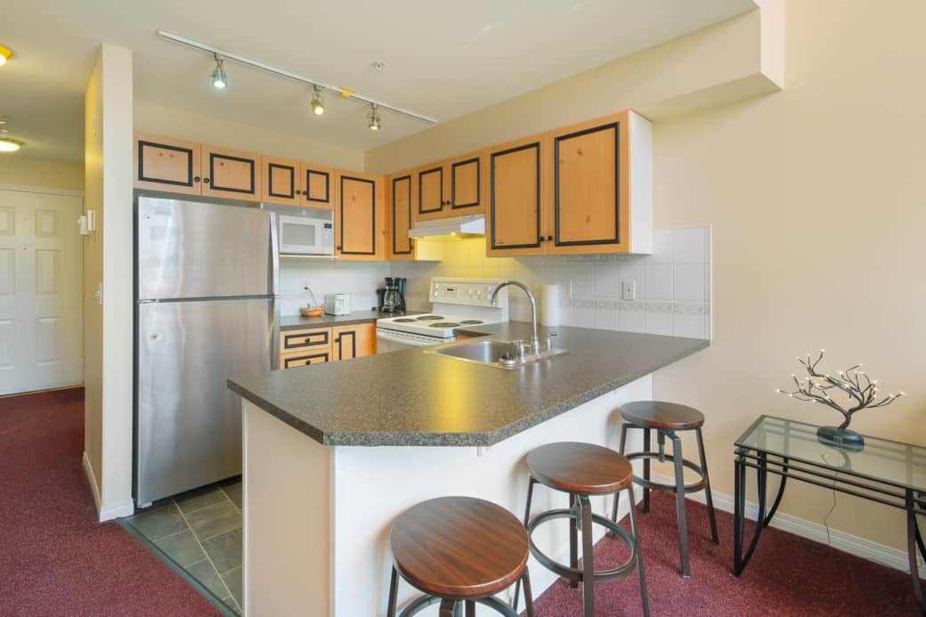Unit 304 Full Kitchen