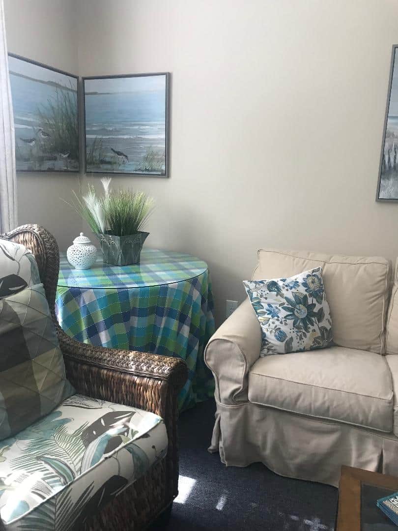 Living Room Corner Table