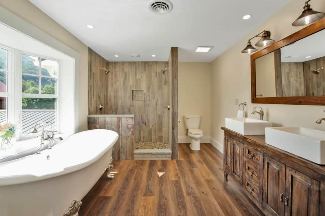 Bedroom Suite #3, clawfoot tub, shower, vanity