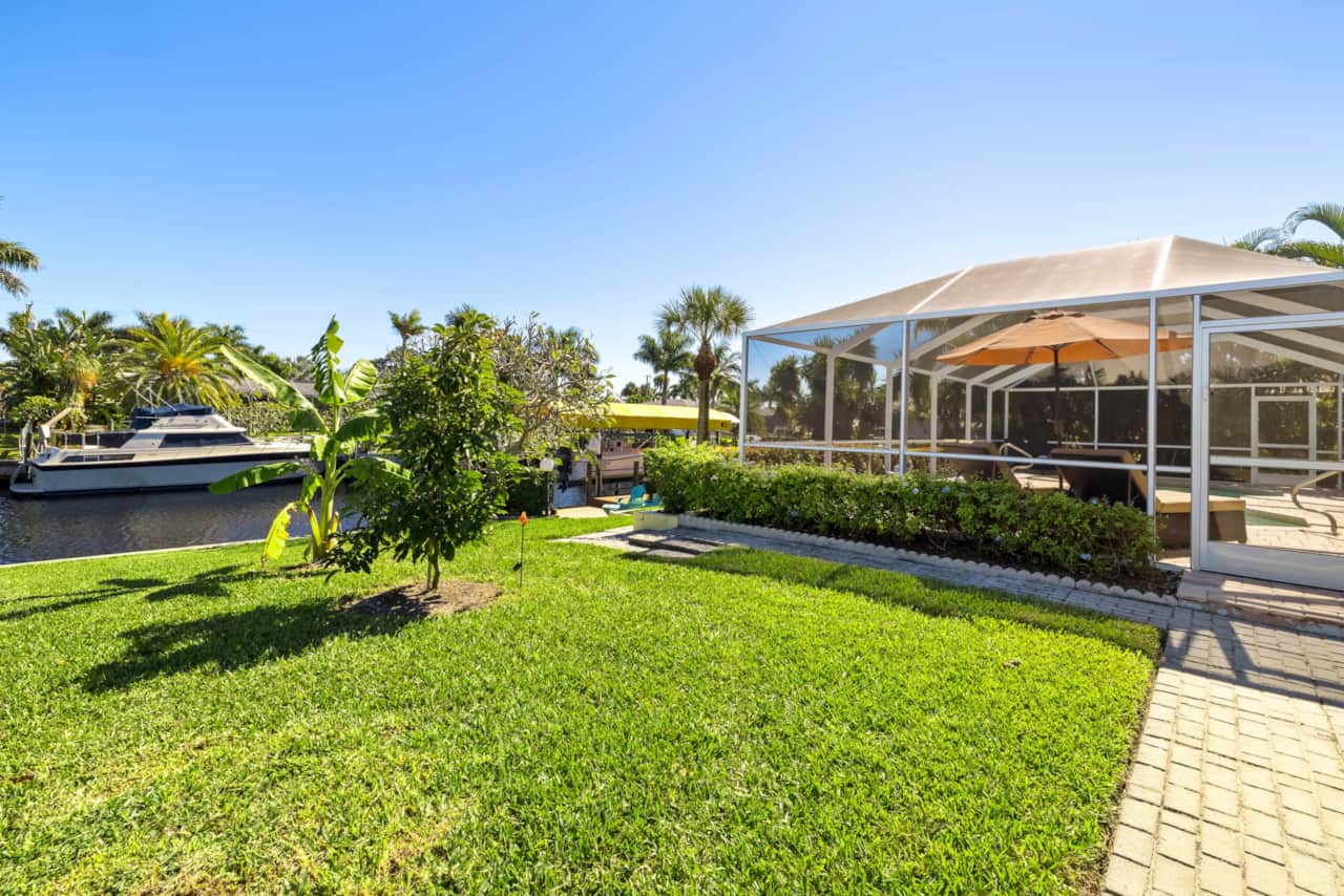 Seaside Villa Lemonbay
