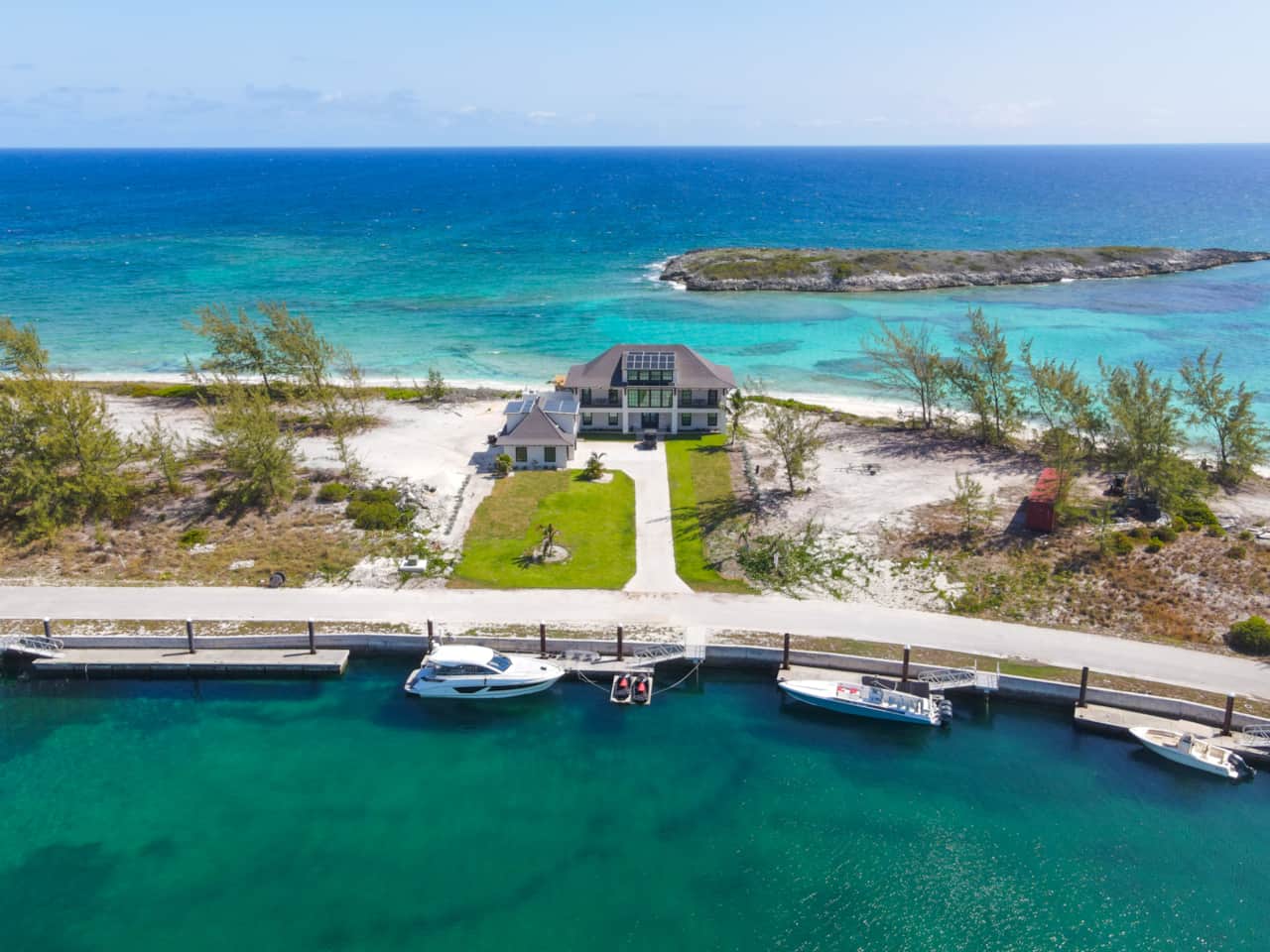 Marina Beach Villa - Exuma Exclusives