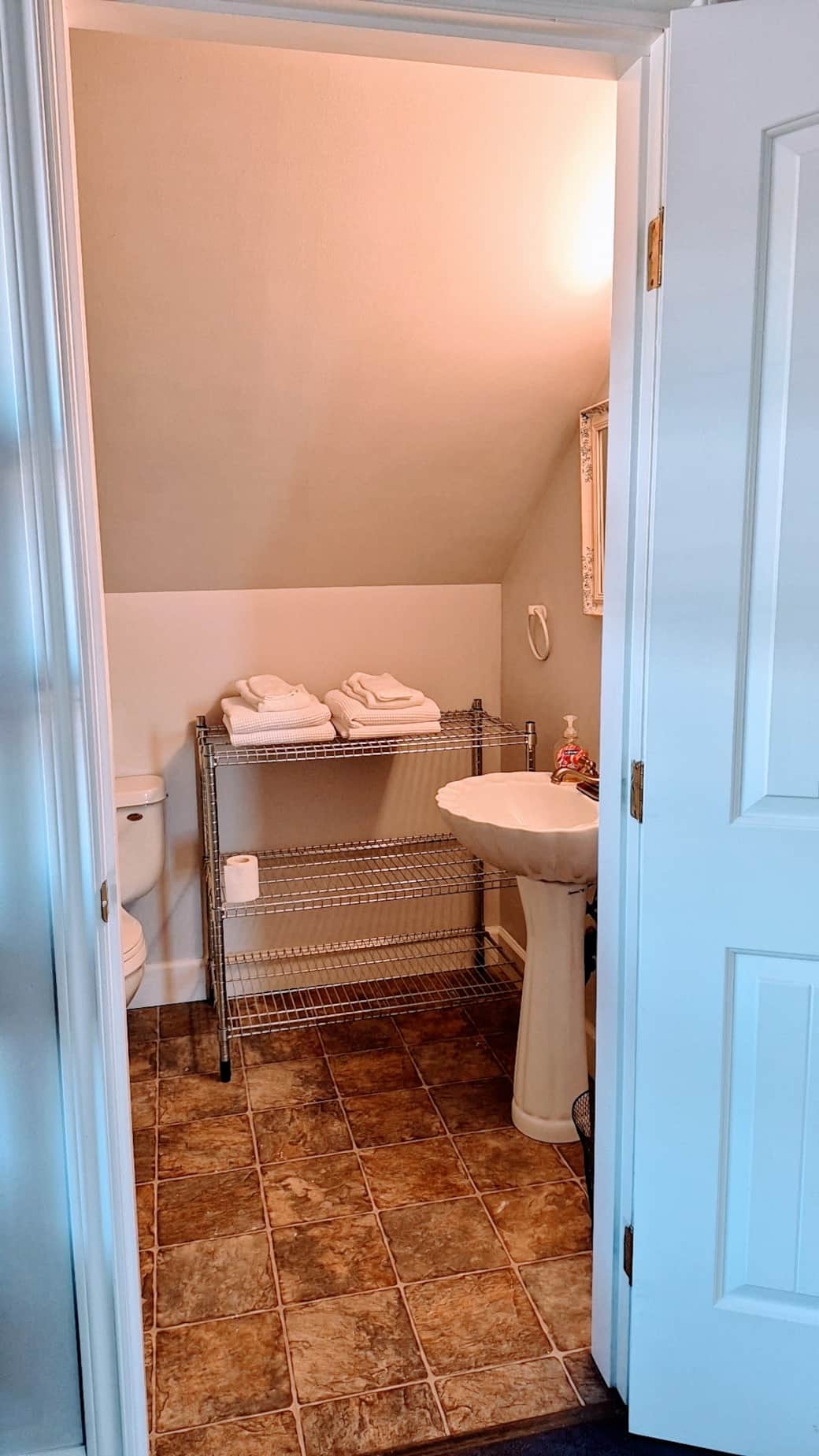 Bathroom | Serviced Apartment Loft
