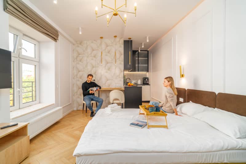 Elegant Old City / Railway station apartment
