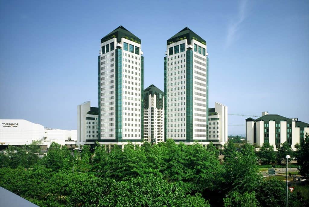 Centro Commerciale - Torri Bianche