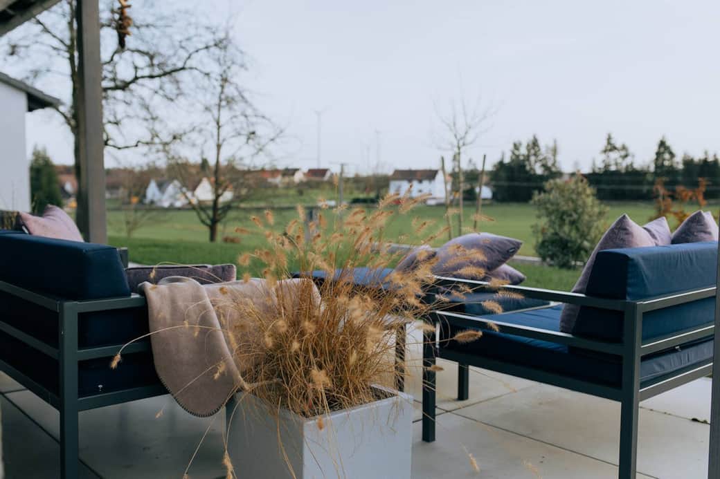 Terrasse auf ca. 100 m², teilweise Überdacht
