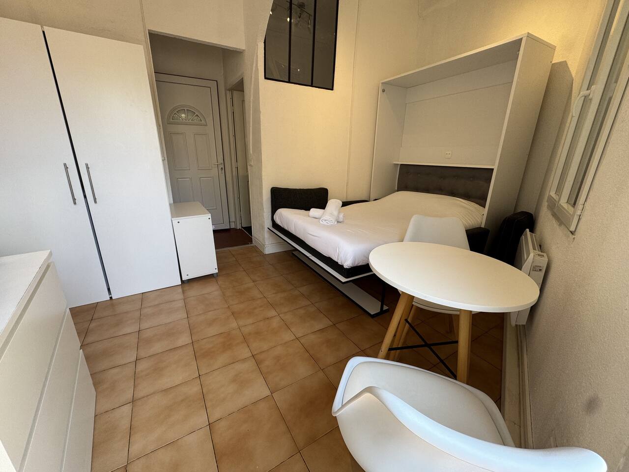 Cagnes Sur Mer Reynes 3: studio plage/centre, Cagnes-sur-Mer
