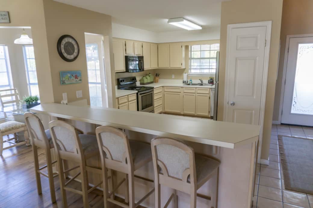 Bar/Island Kitchen Ground Floor