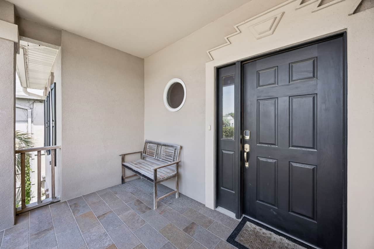 2190 S Fletcher Ave - Main Entry on Second Level