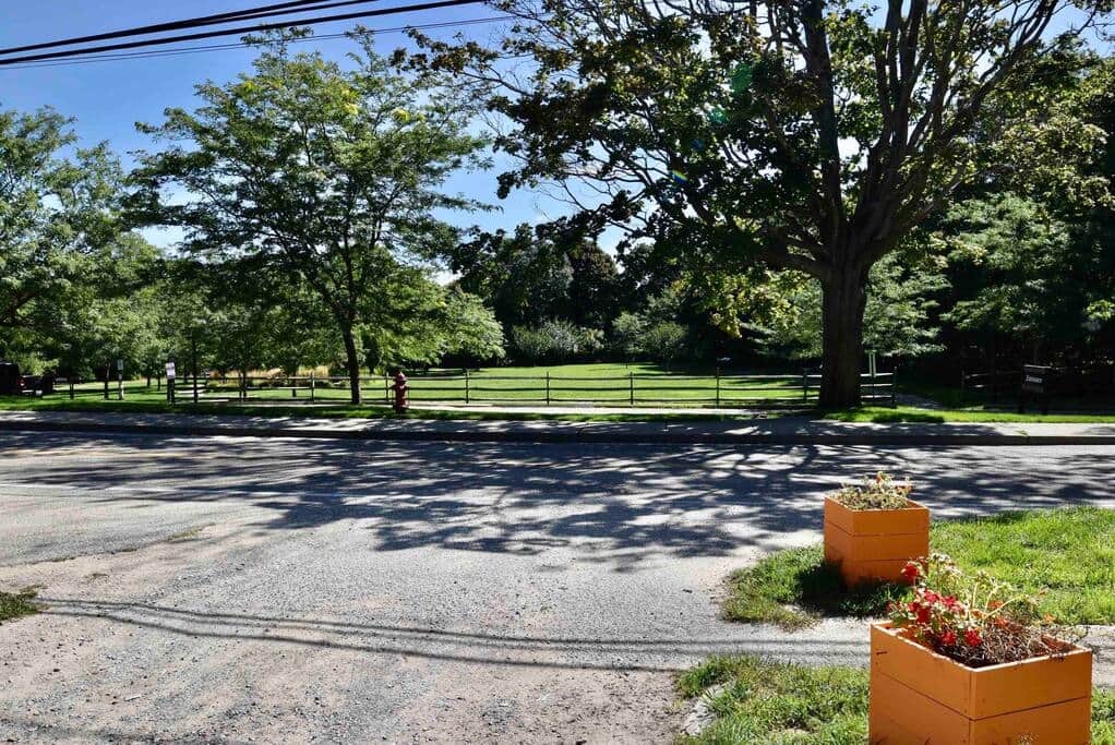 There’s a beautiful park directly across the street from the bungalows There’s a beautiful park directly across the street from the bungalows