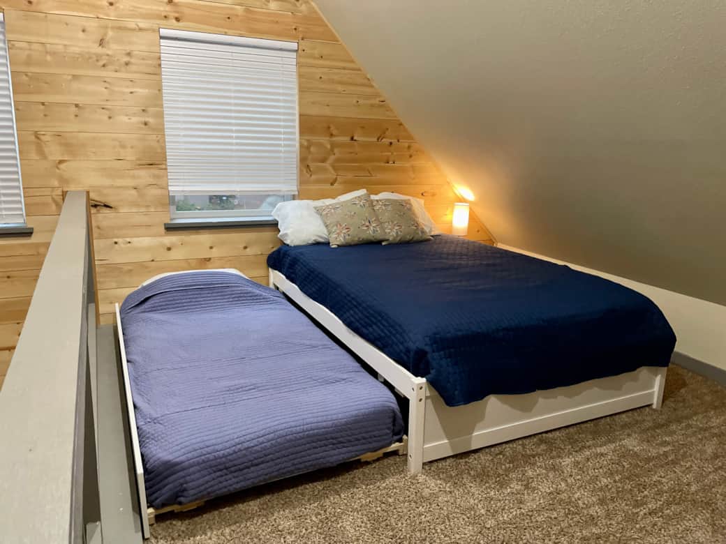 Full bed with twin trundle