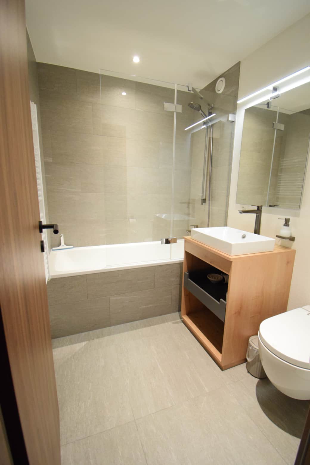 Badezimmer 1