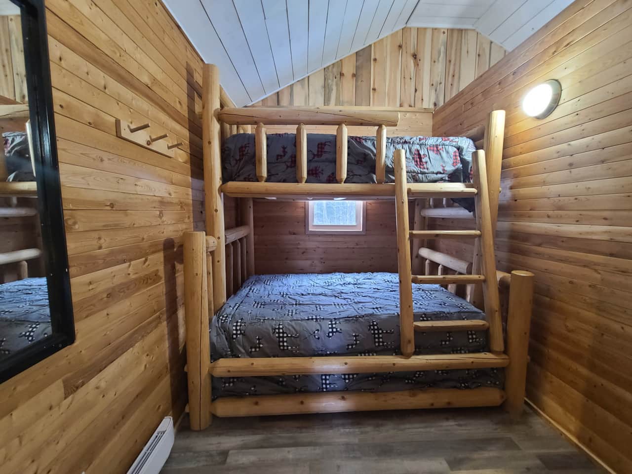 bedroom #1