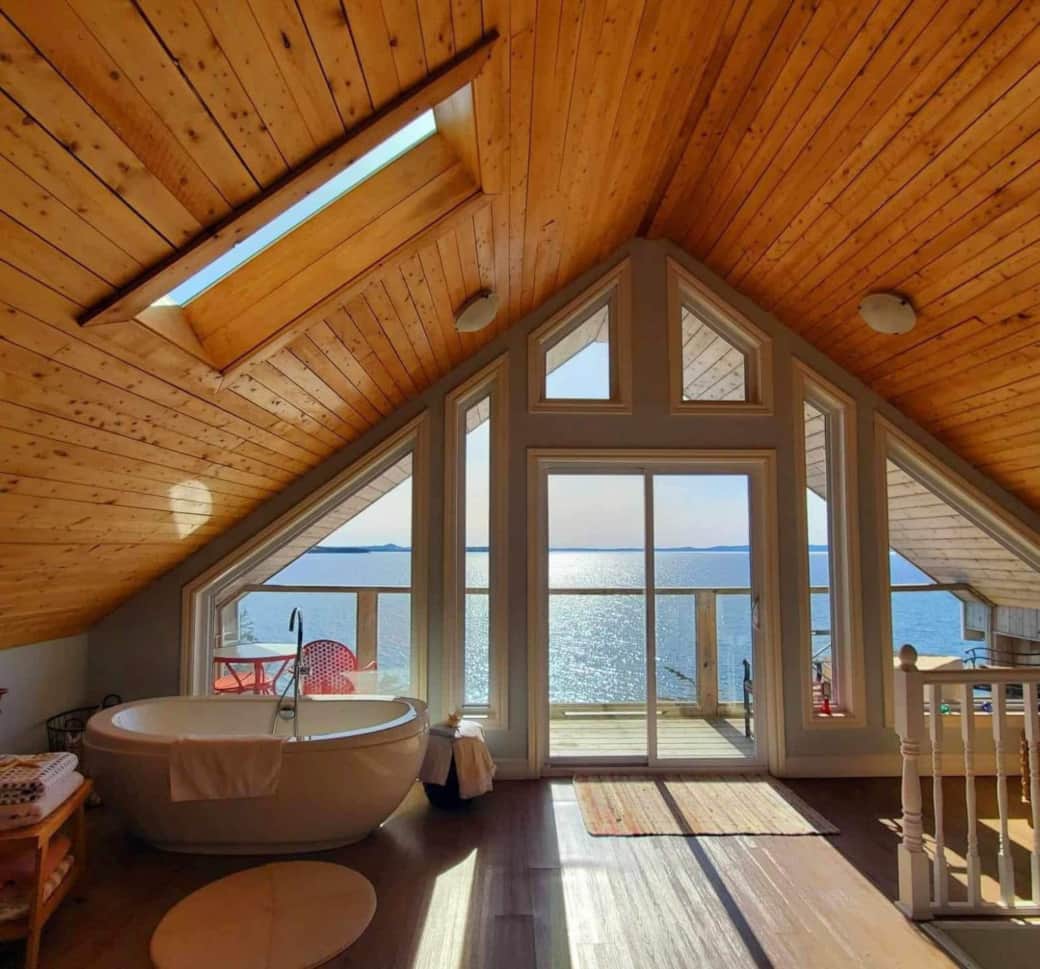 King suite upstairs King suite upstairs